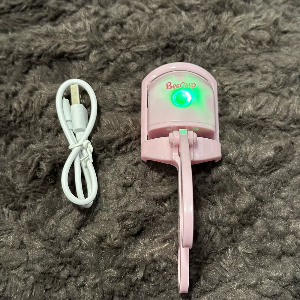 Electric Eyelash Curler